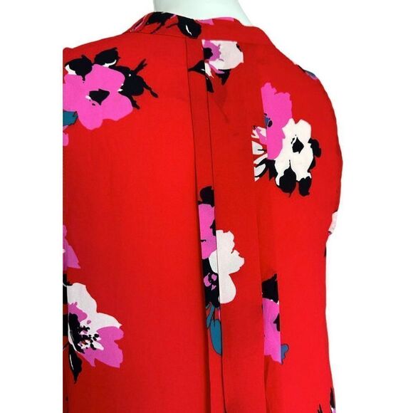41 Hawthorn‎ Women's Red Breyson Pleated Detail Floral Split Neck Blouse Size S - Picture 4 of 7